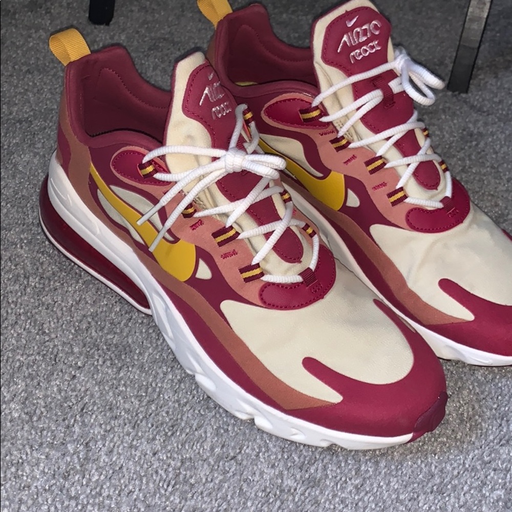 Air Max 270 React - image 1